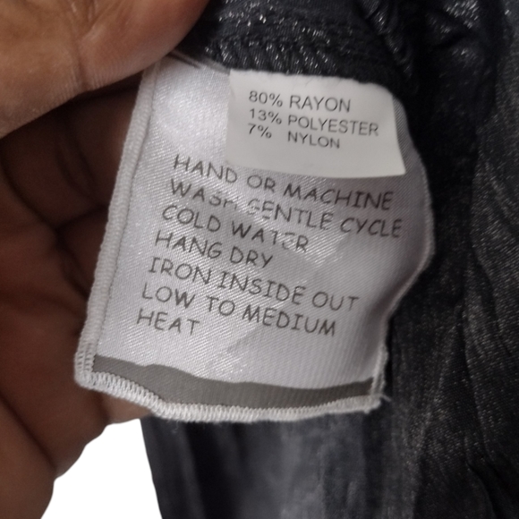 Harubella Handmade Skirt - Picture 8 of 9